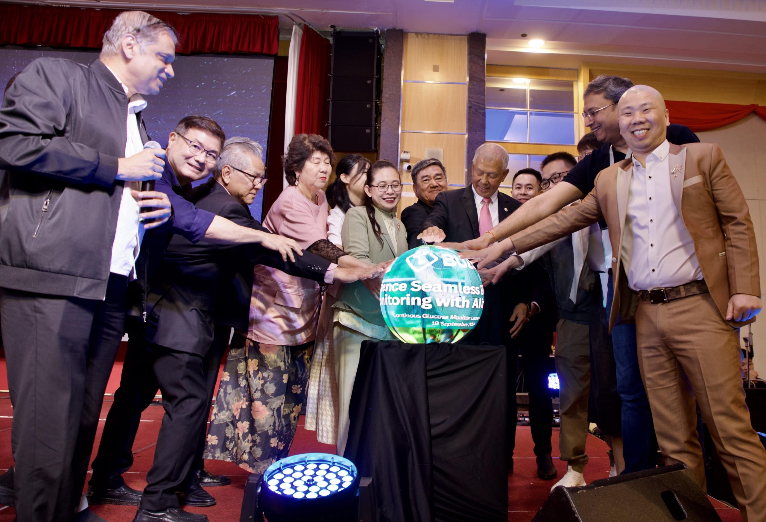 BUZUD Unveils AI-Driven Continuous Glucose Monitoring At 3rd Borneo Diabetes Conference